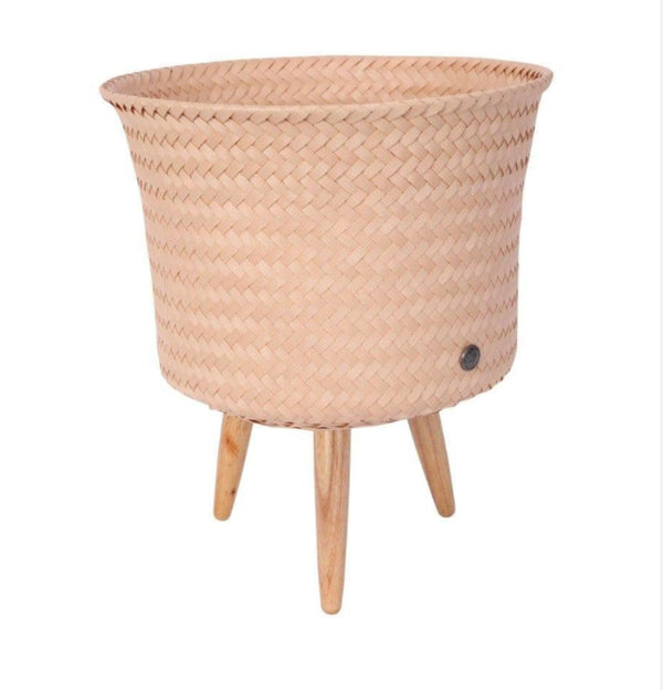 Handed By - UP mid Planter