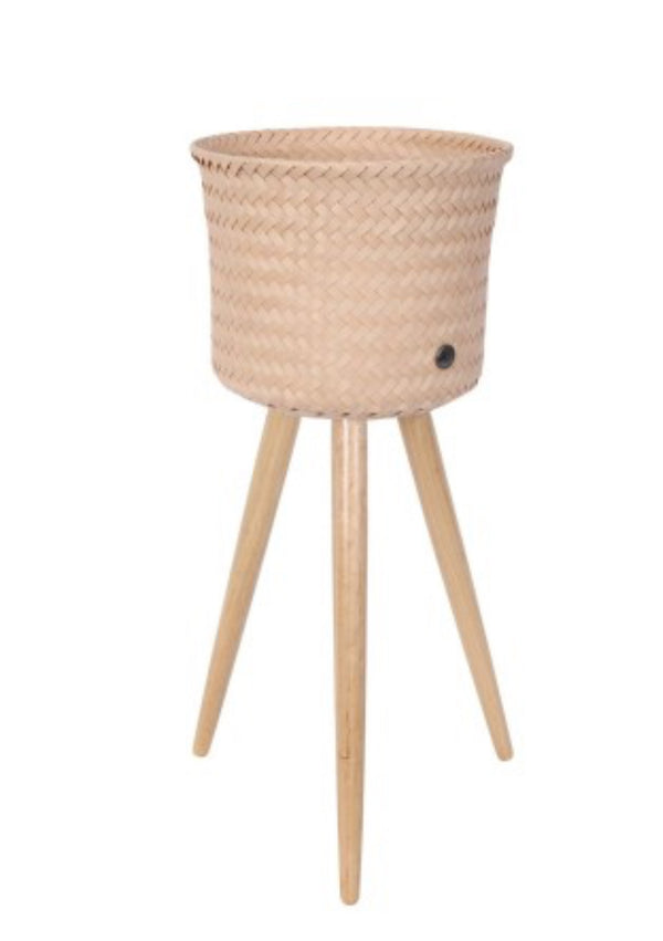 Handed By - UP high Planter